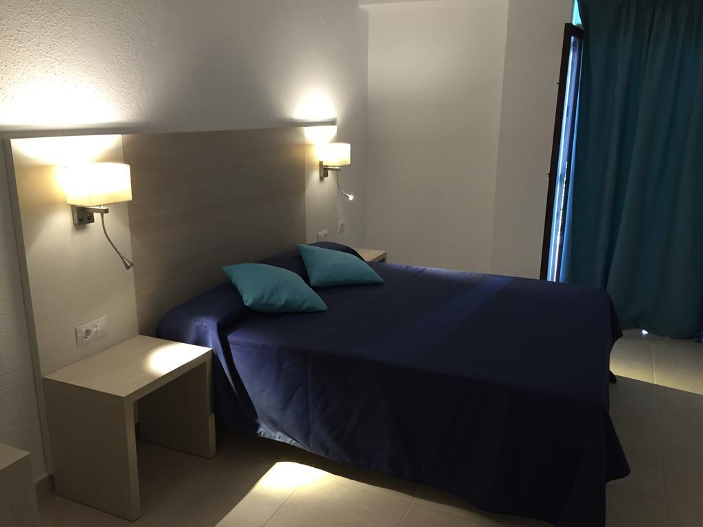 Hotel Antares Cala d'Or  Bagian luar foto