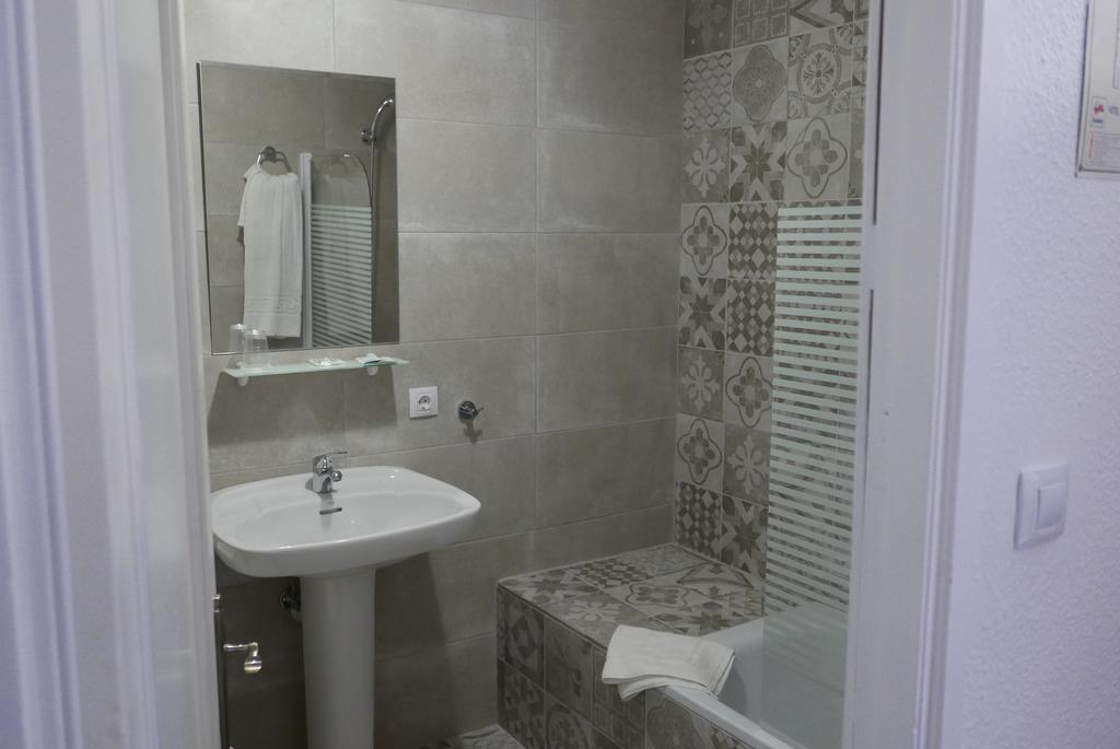 Hotel Antares Cala d'Or  Bagian luar foto